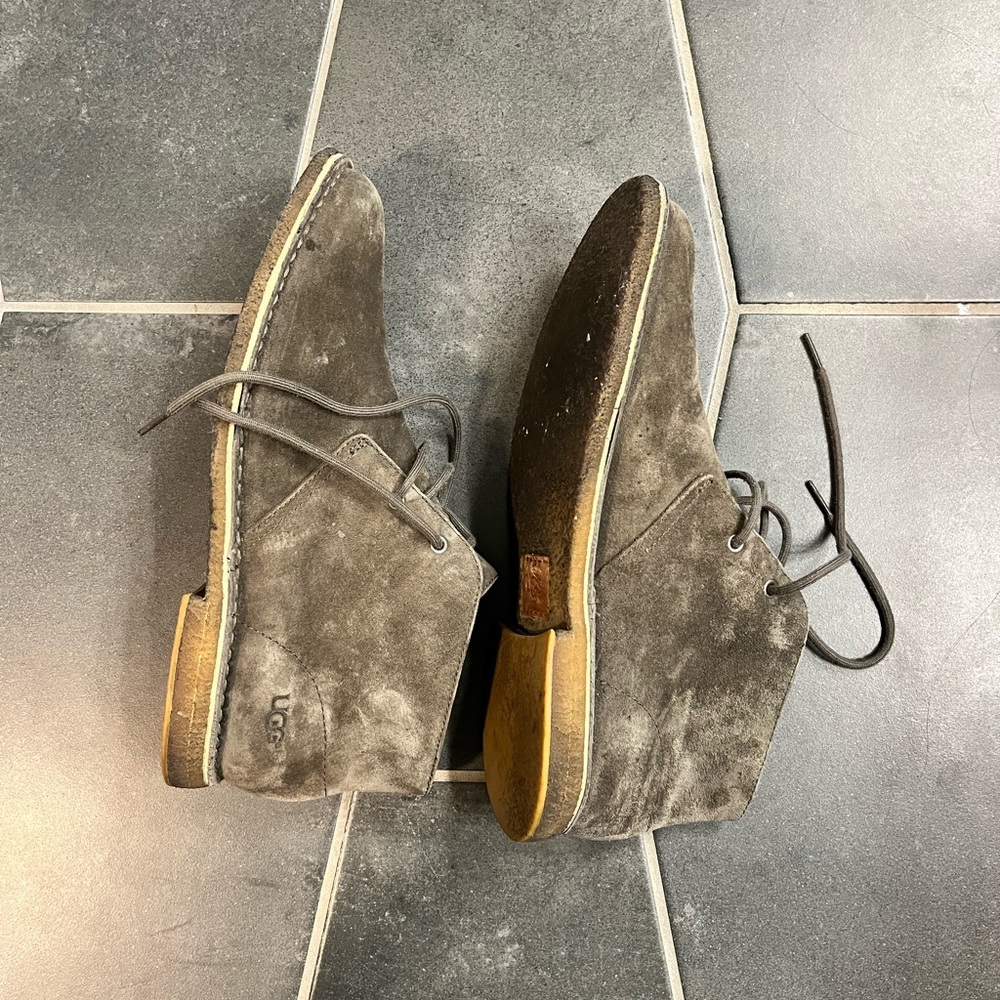 Ugg leighton chukka men’s shoes size 10.5
